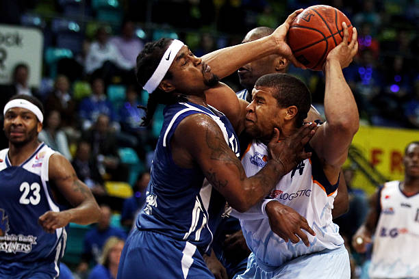 队很可能将 队很可能将