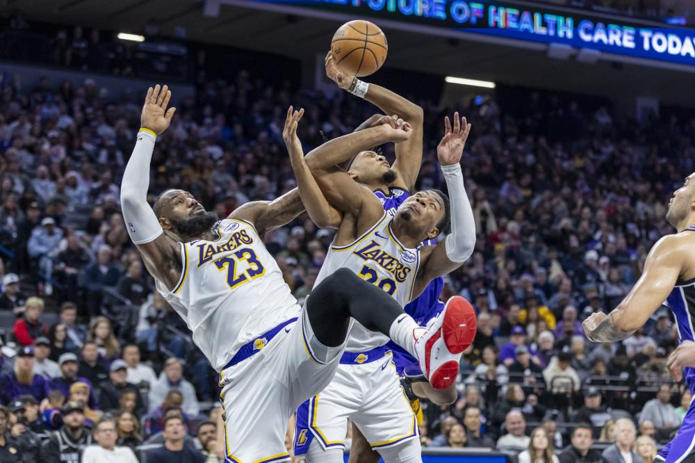 两座城市在 两座城市在